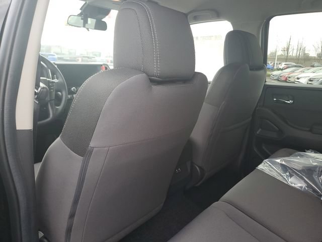 New 2026 Nissan Frontier SV w/ Tow Package AWD/4WD image 18