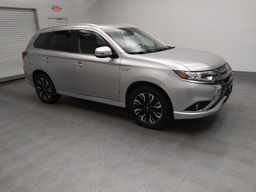 Used 2018 Mitsubishi Outlander SEL image 11