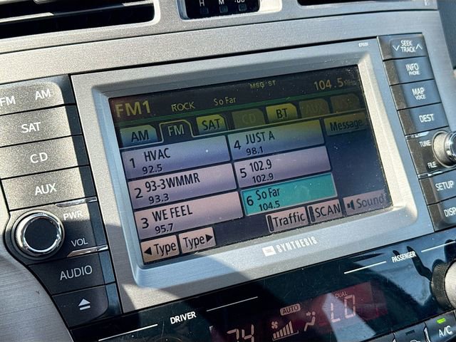 Used 2011 Toyota Avalon Limited image 10