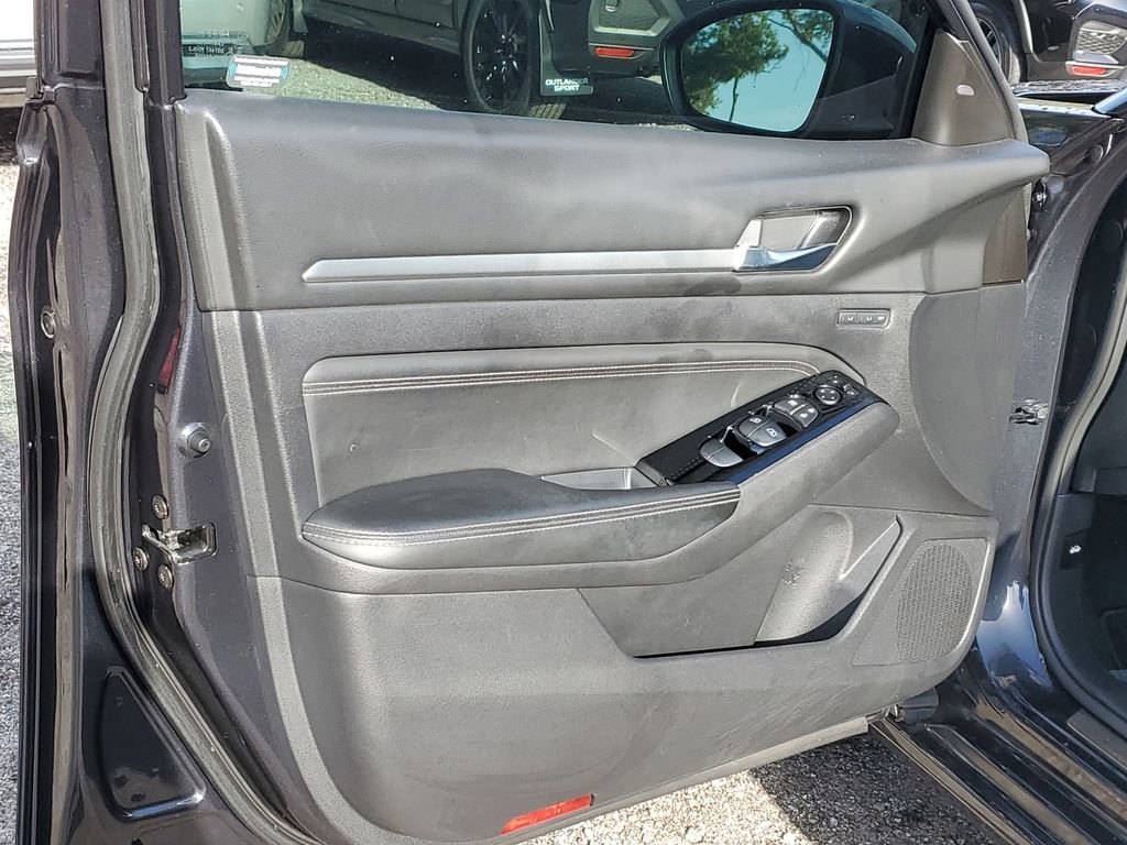 Used 2020 Nissan Altima 2.5 Platinum image 18