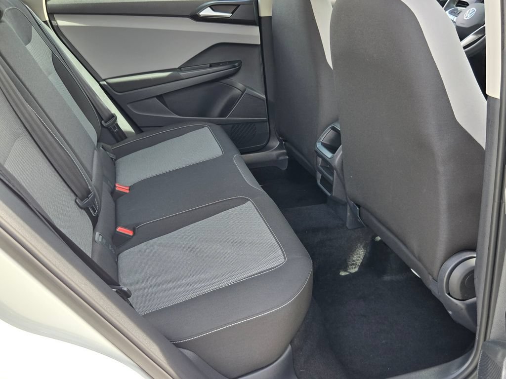 Certified 2023 Volkswagen Taos S AWD/4WD image 15