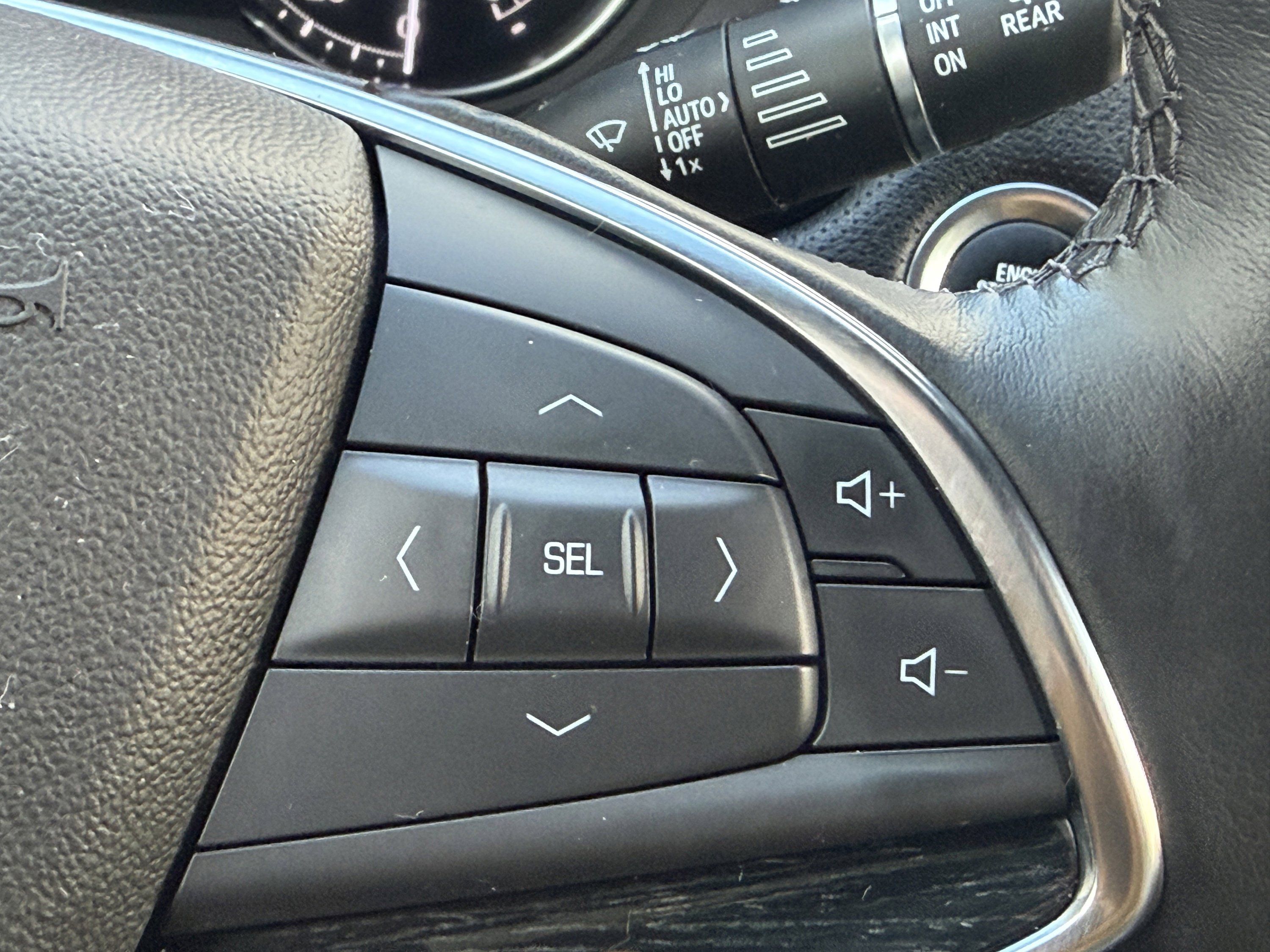 Used 2022 Cadillac XT5 Premium Luxury image 8