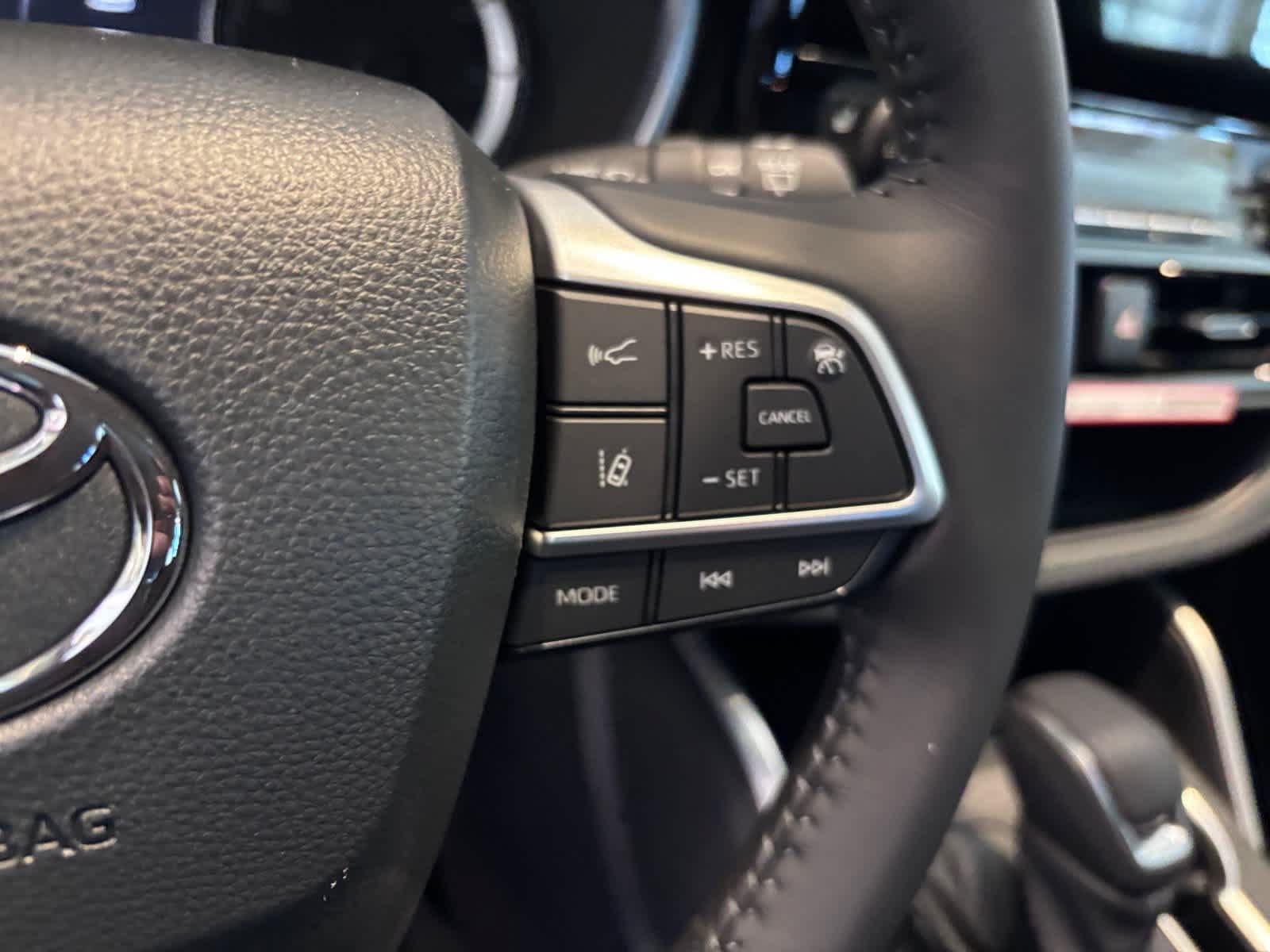 New 2026 Toyota Highlander XLE AWD/4WD image 19