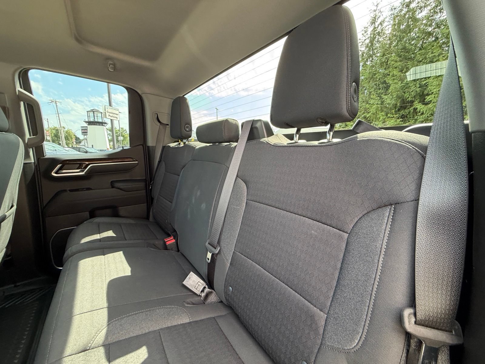Used 2023 GMC Sierra 1500 SLE w/ X31 Off-Road Package AWD/4WD image 24