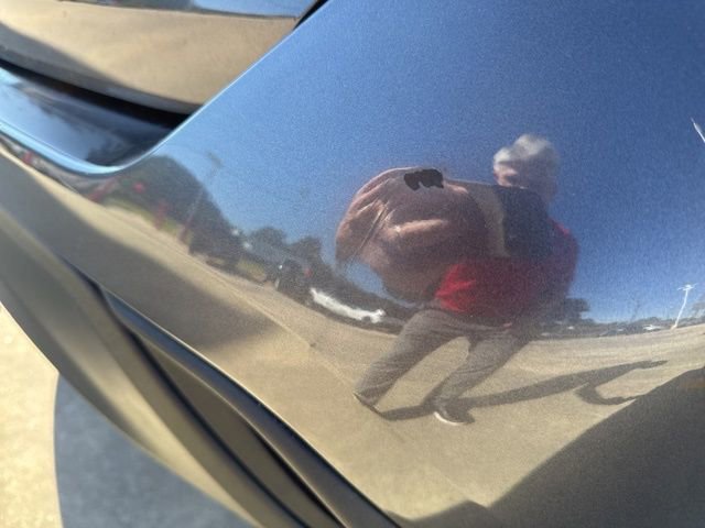 Used 2022 Toyota Highlander L image 25