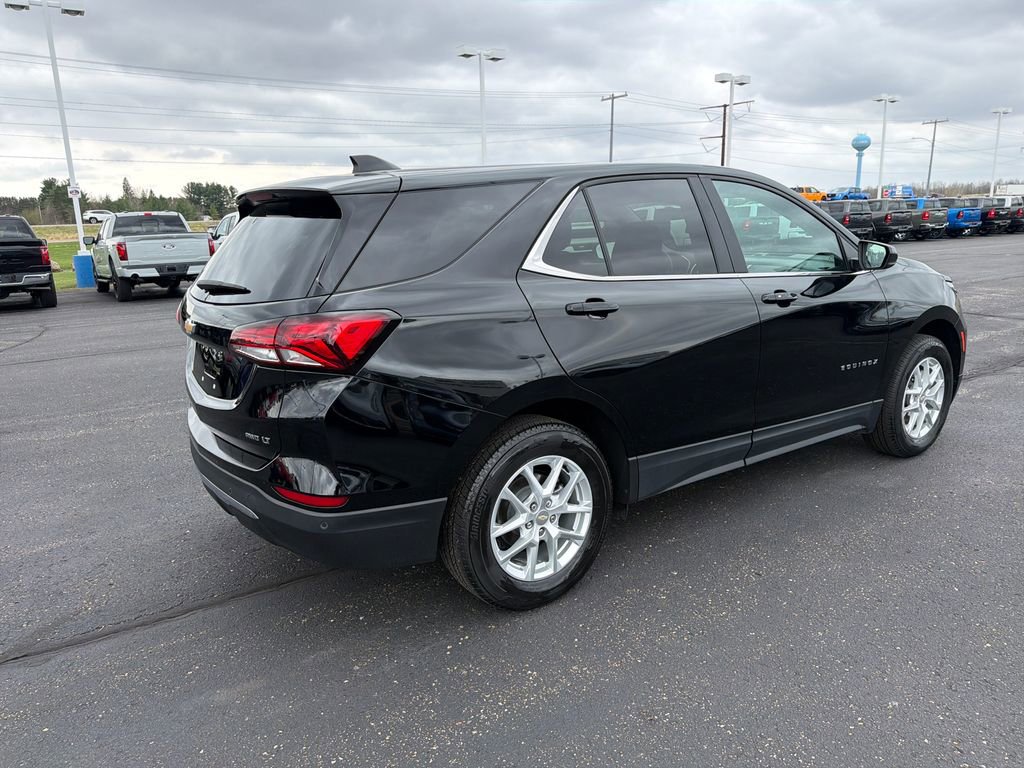 Used 2023 Chevrolet Equinox LT image 5