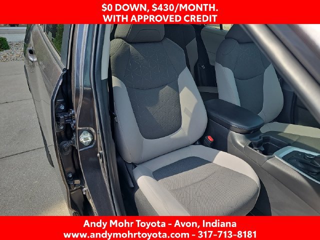 Used 2021 Toyota RAV4 XLE w/ Convenience Package AWD/4WD image 36