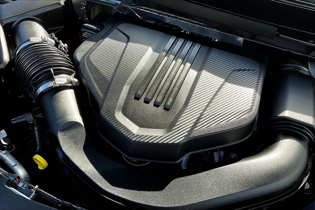 Used 2024 Chevrolet Traverse RS w/ LPO, Floor Liner Package image 35