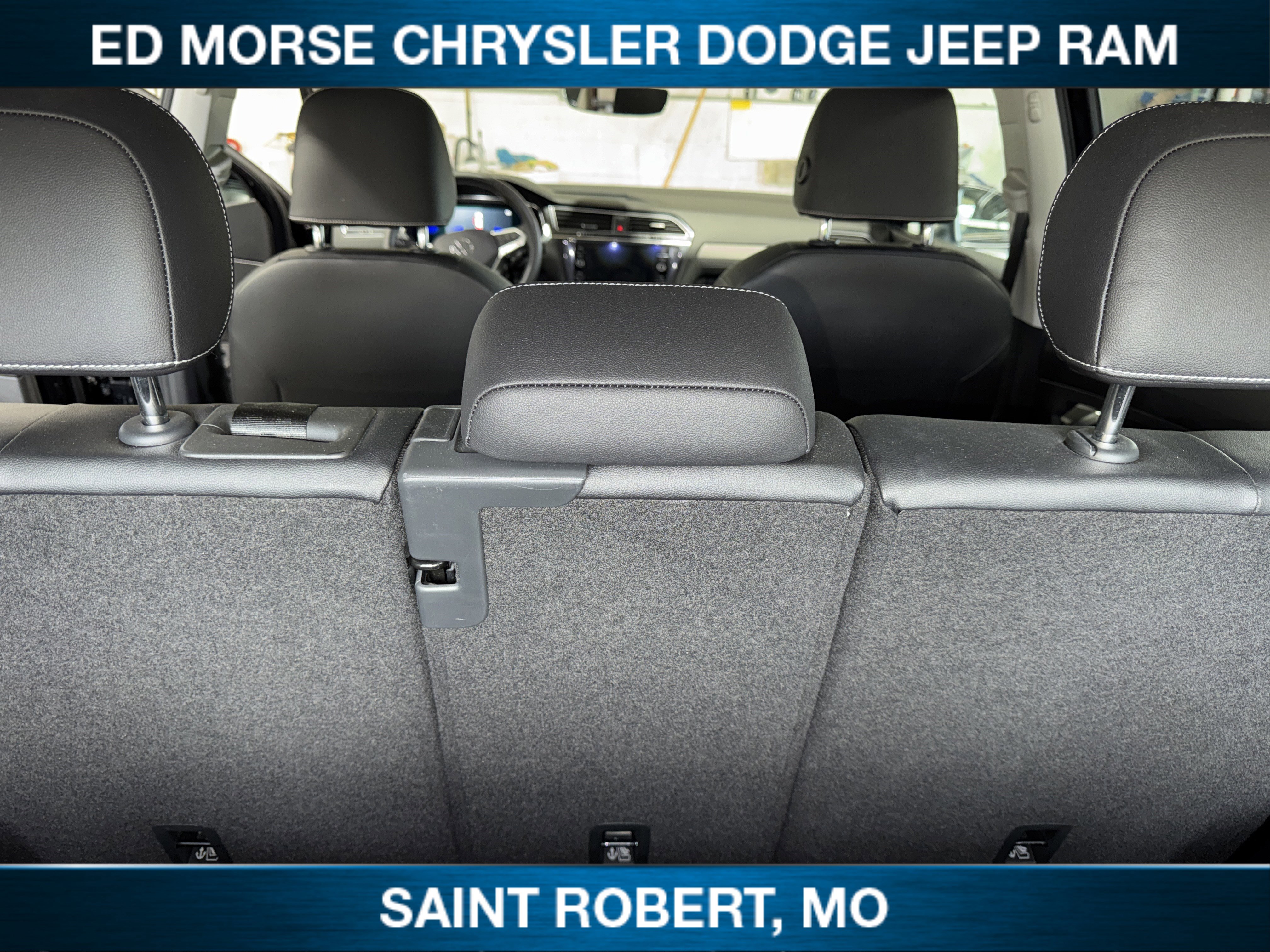 Used 2022 Volkswagen Tiguan SE FWD image 41