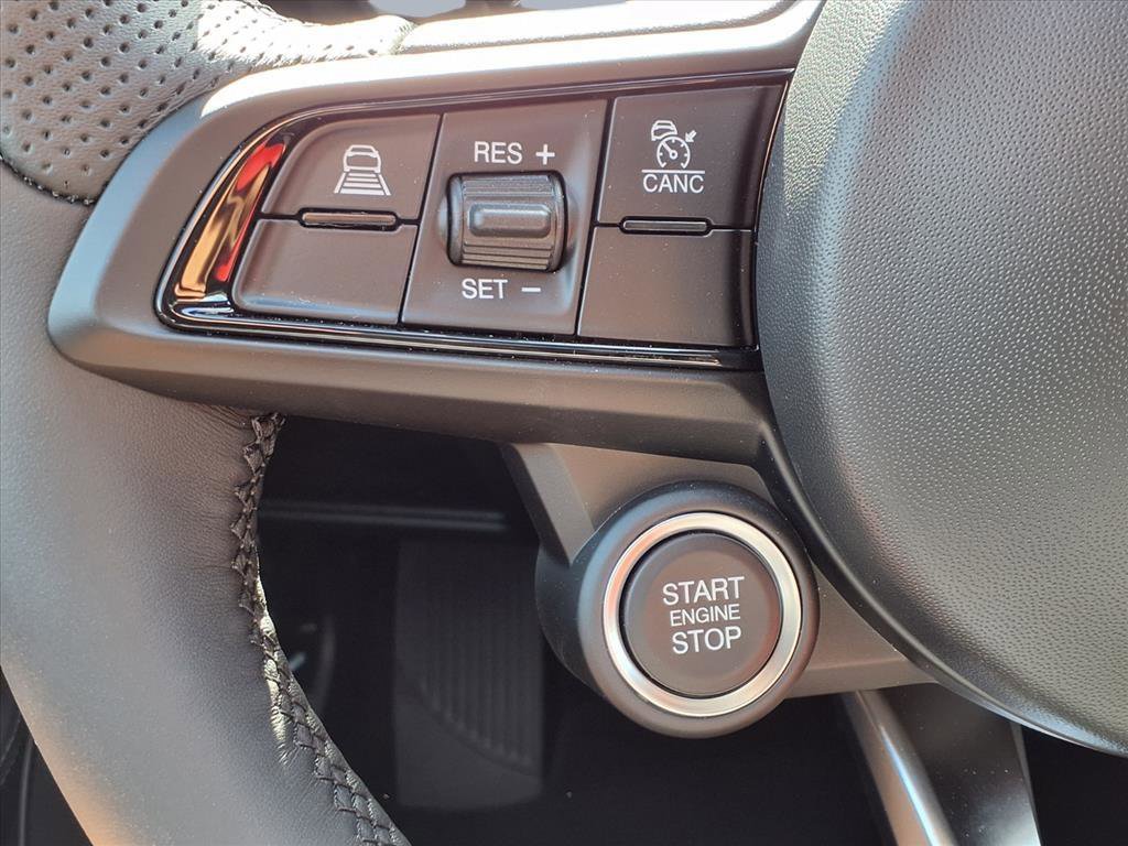 New 2025 Alfa Romeo Giulia image 15