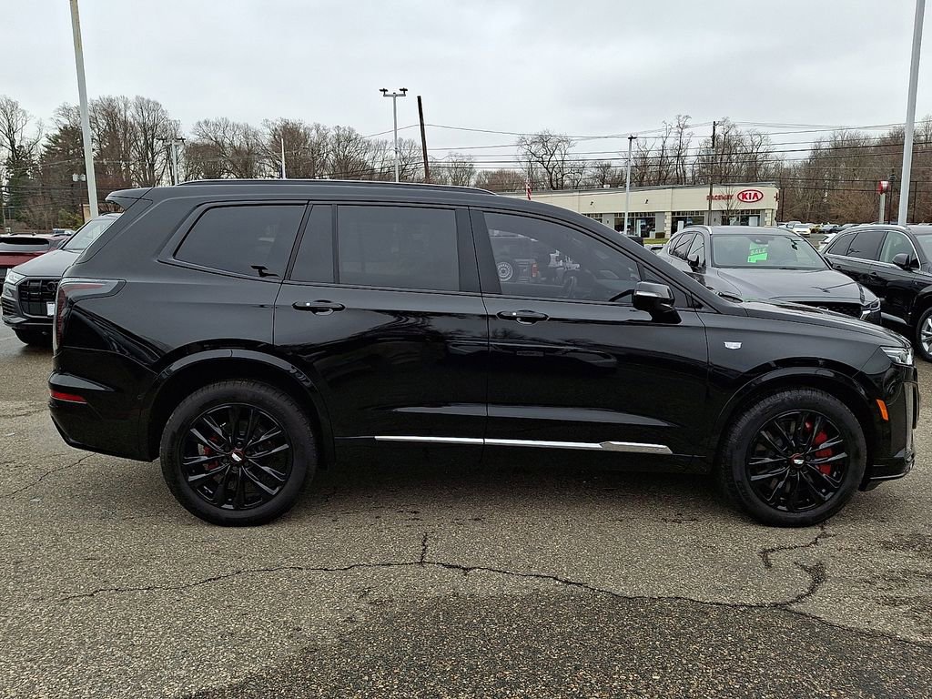Used 2025 Cadillac XT6 Sport w/ LPO, Red Accent Package image 9