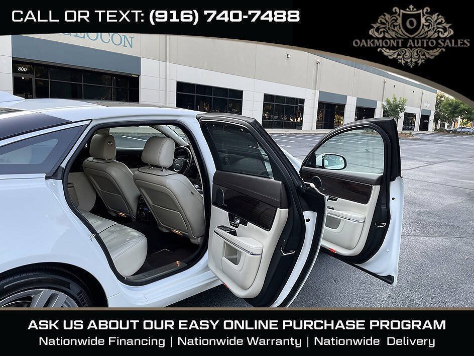 Used 2013 Jaguar XJ L Portfolio AWD/4WD image 14