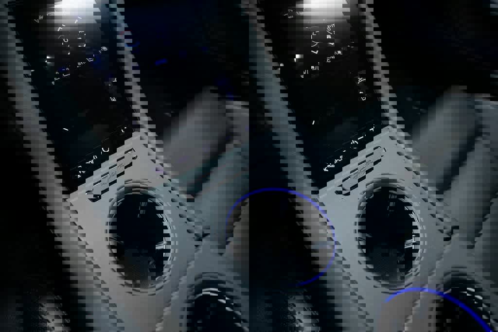 Certified 2022 Porsche Taycan 4 Cross Turismo image 30