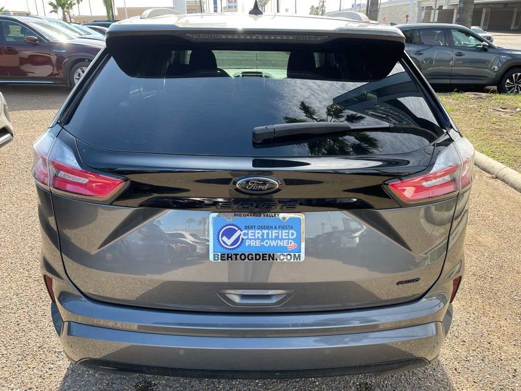 Used 2024 Ford Edge SE w/ Black Appearance Package image 6