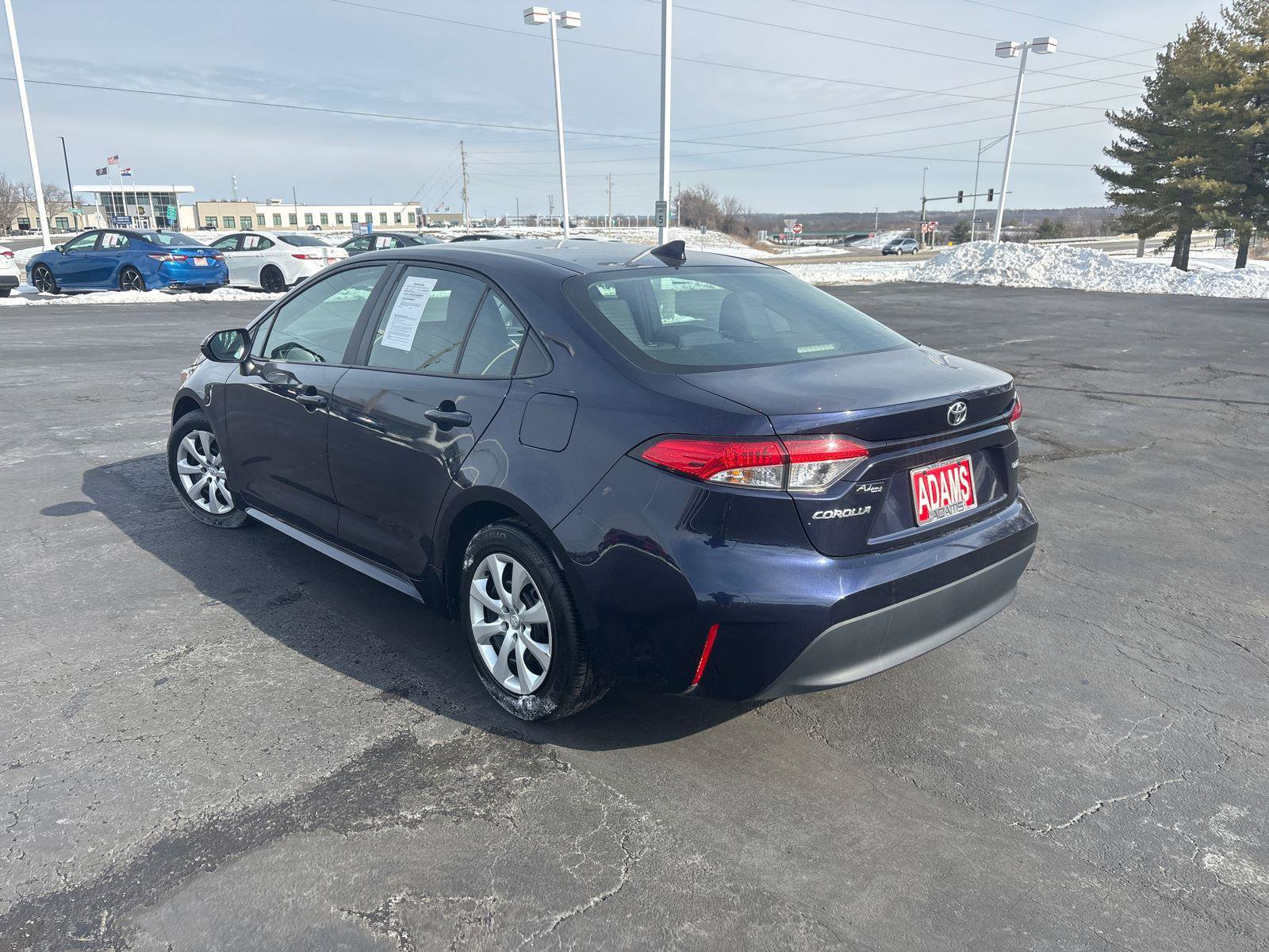 Used 2023 Toyota Corolla LE FWD image 7