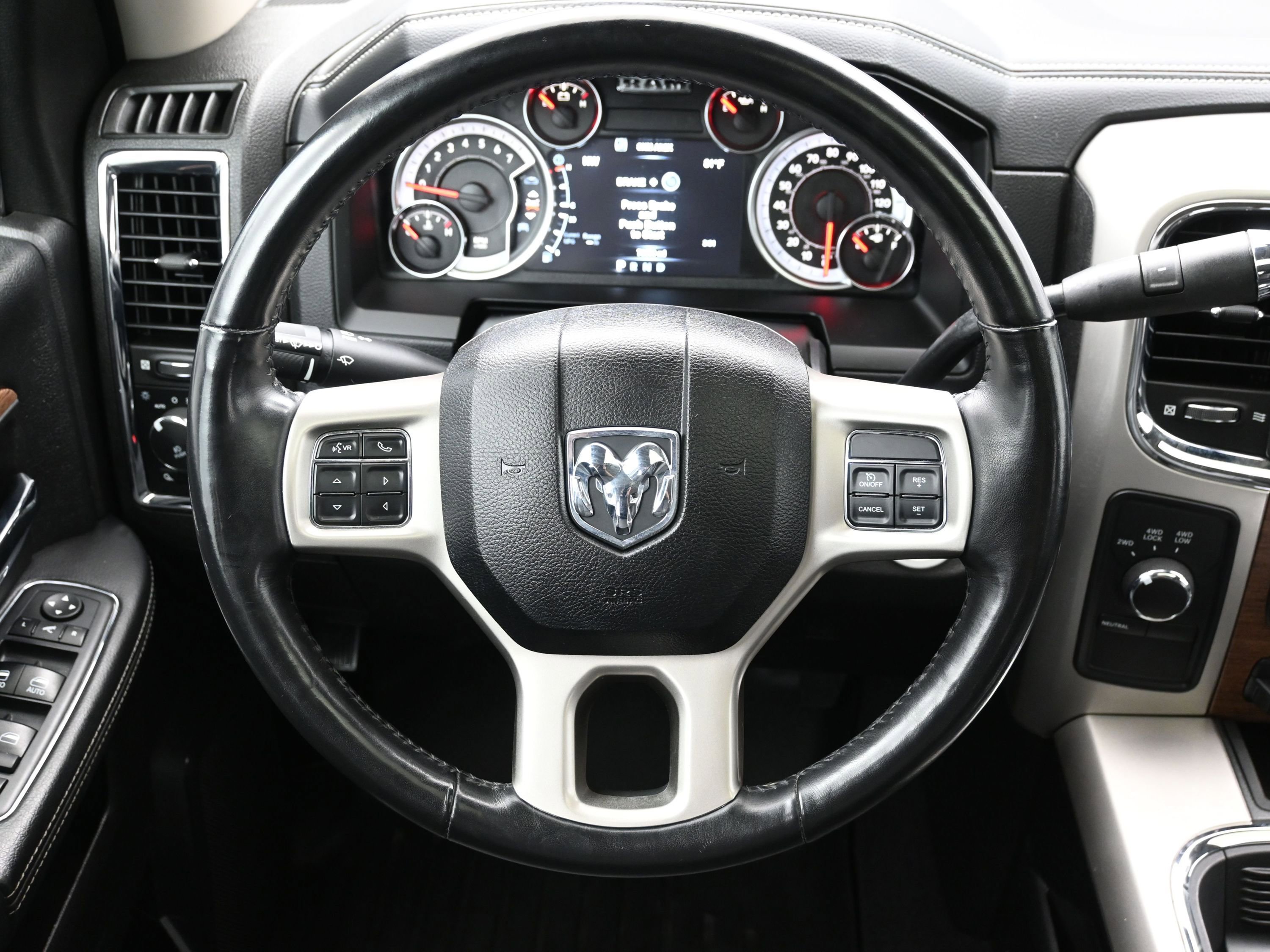 Used 2018 RAM 2500 Laramie w/ Off Road Package AWD/4WD image 15