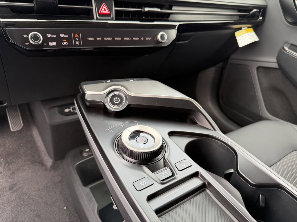 New 2025 Kia EV6 Light w/ Light LR Technology Package image 23