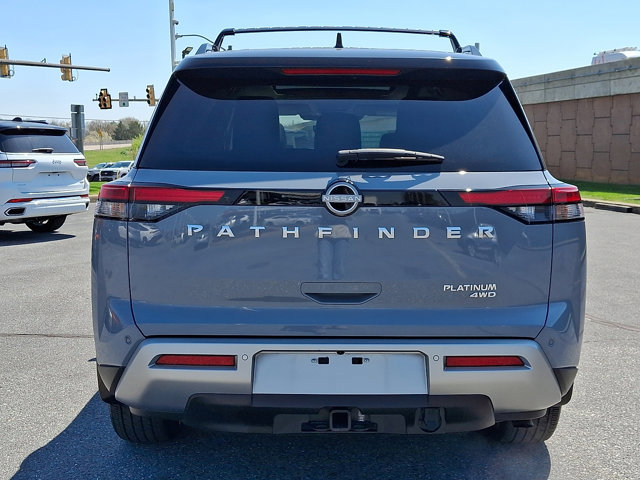 Used 2025 Nissan Pathfinder Platinum w/ Cargo Package image 5
