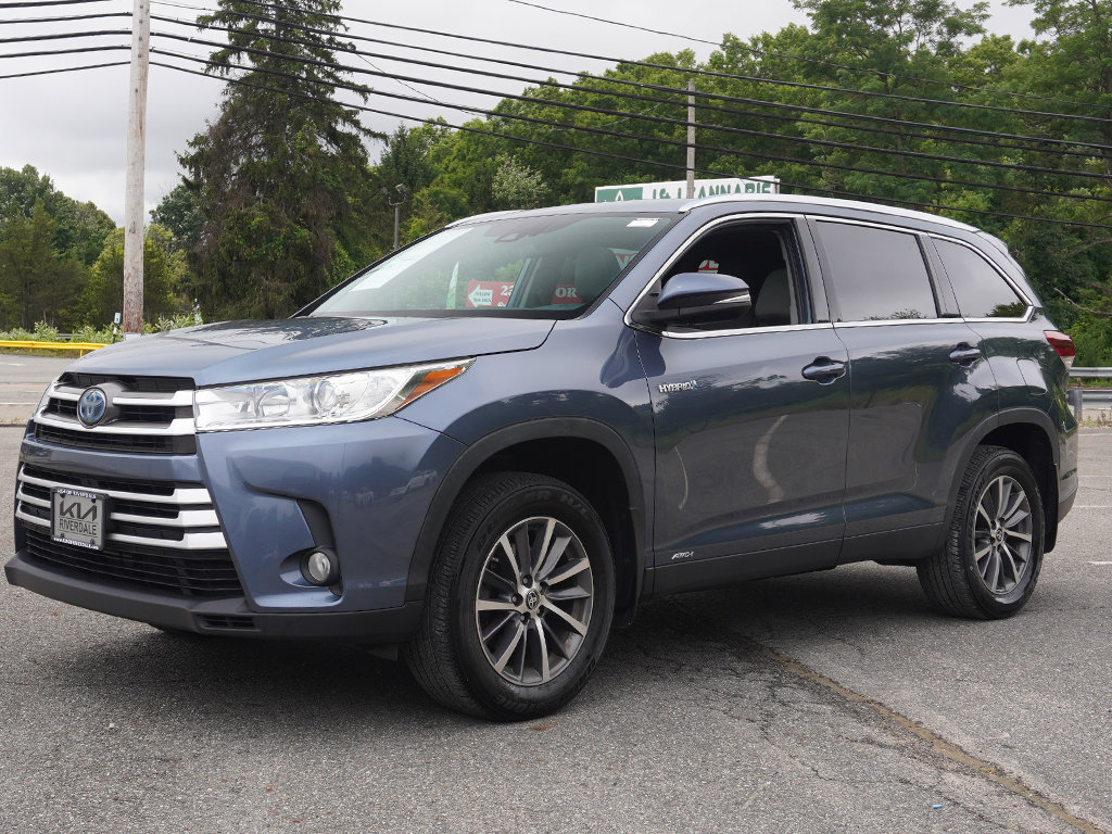 Used 2019 Toyota Highlander XLE AWD/4WD image 10