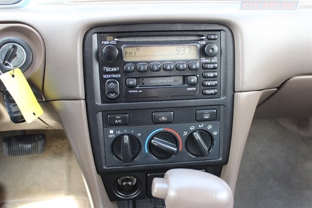 Used 2001 Toyota Camry CE FWD image 11