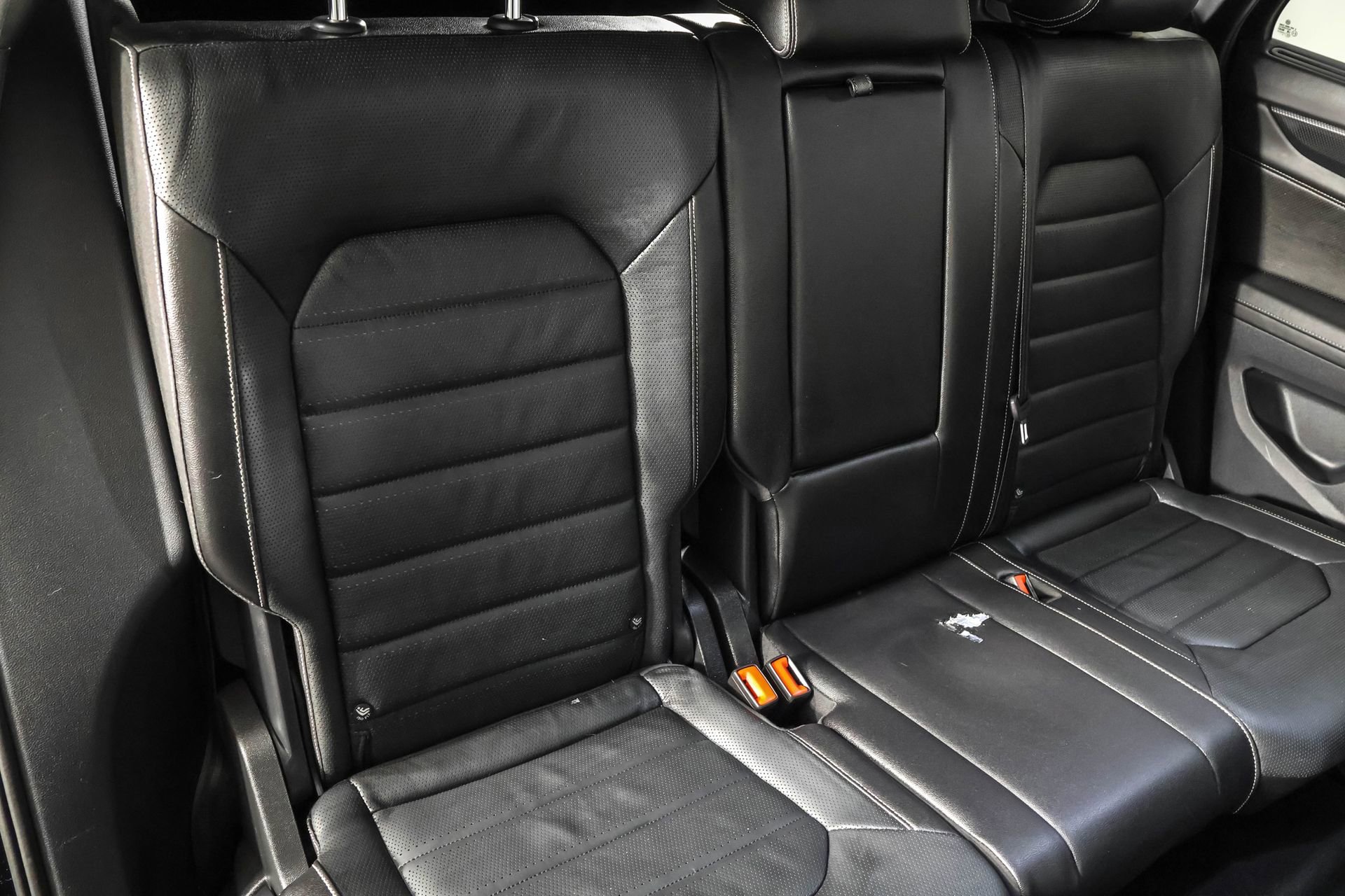 Used 2024 Volkswagen Atlas Cross Sport SEL R-Line image 41