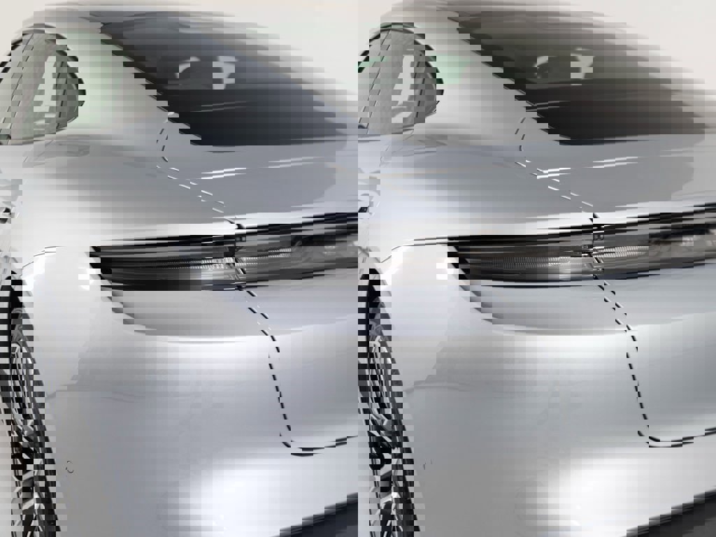 New 2026 Porsche Taycan image 41