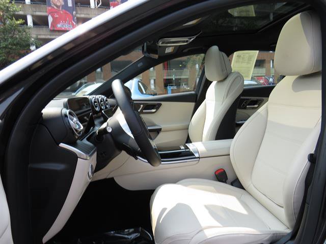Used 2026 Mercedes-Benz C 300 4MATIC Sedan image 19