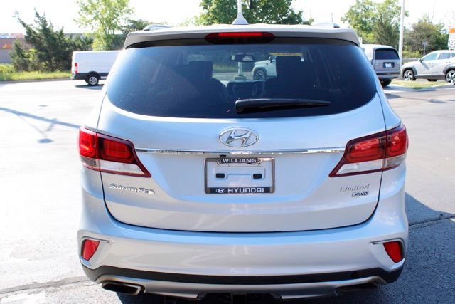 Used 2017 Hyundai Santa Fe Limited AWD/4WD image 6