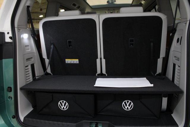 New 2025 Volkswagen ID. Buzz 1st Edition image 23