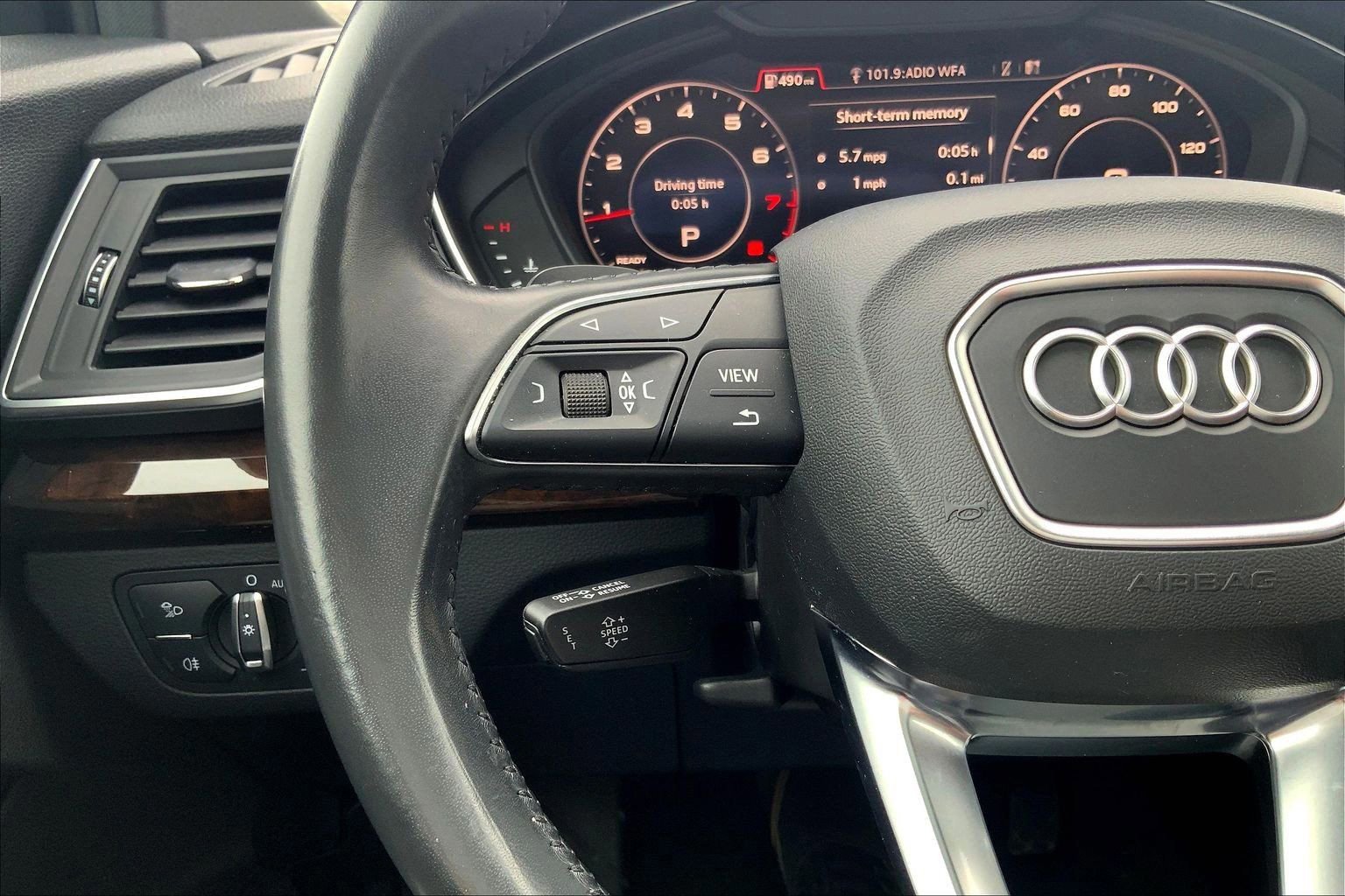 Used 2018 Audi Q5 2.0T Premium Plus w/ Premium Plus Package image 24