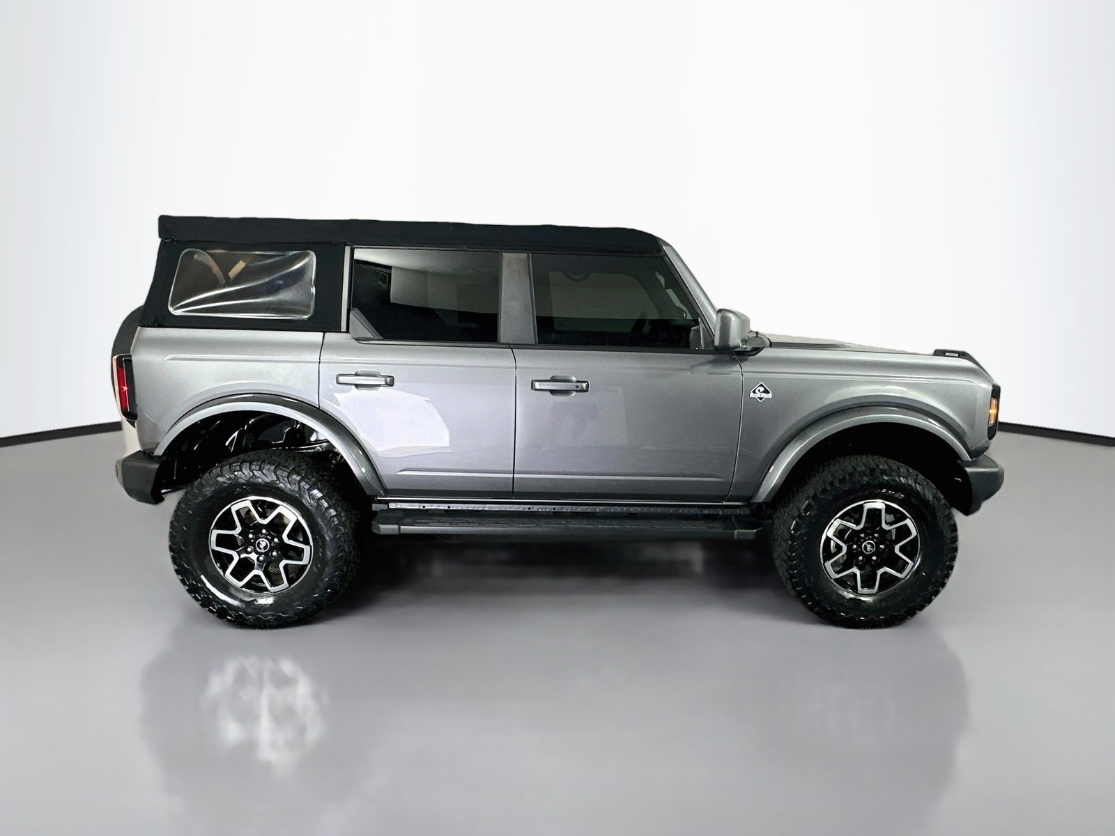 Used 2021 Ford Bronco Outer Banks AWD/4WD image 8