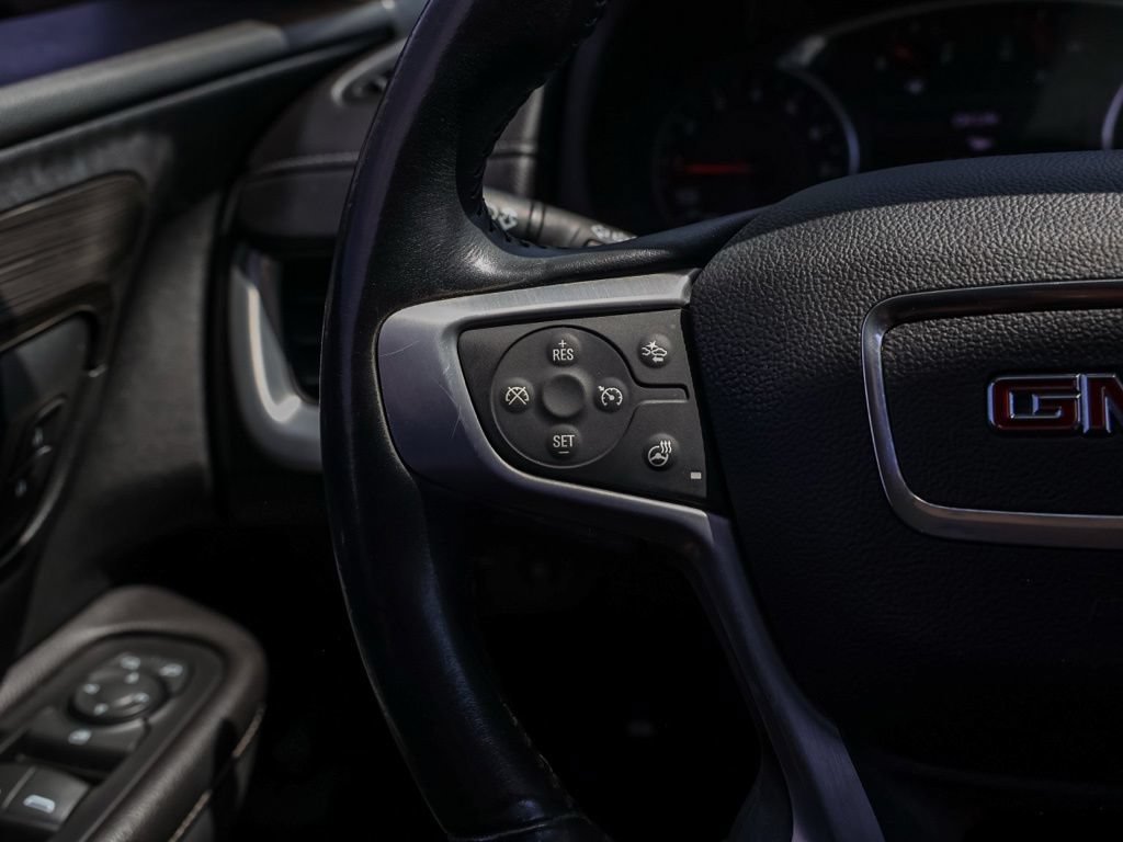 Used 2022 GMC Terrain SLT FWD image 26