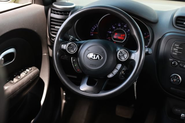 Used 2016 Kia Soul + FWD image 31