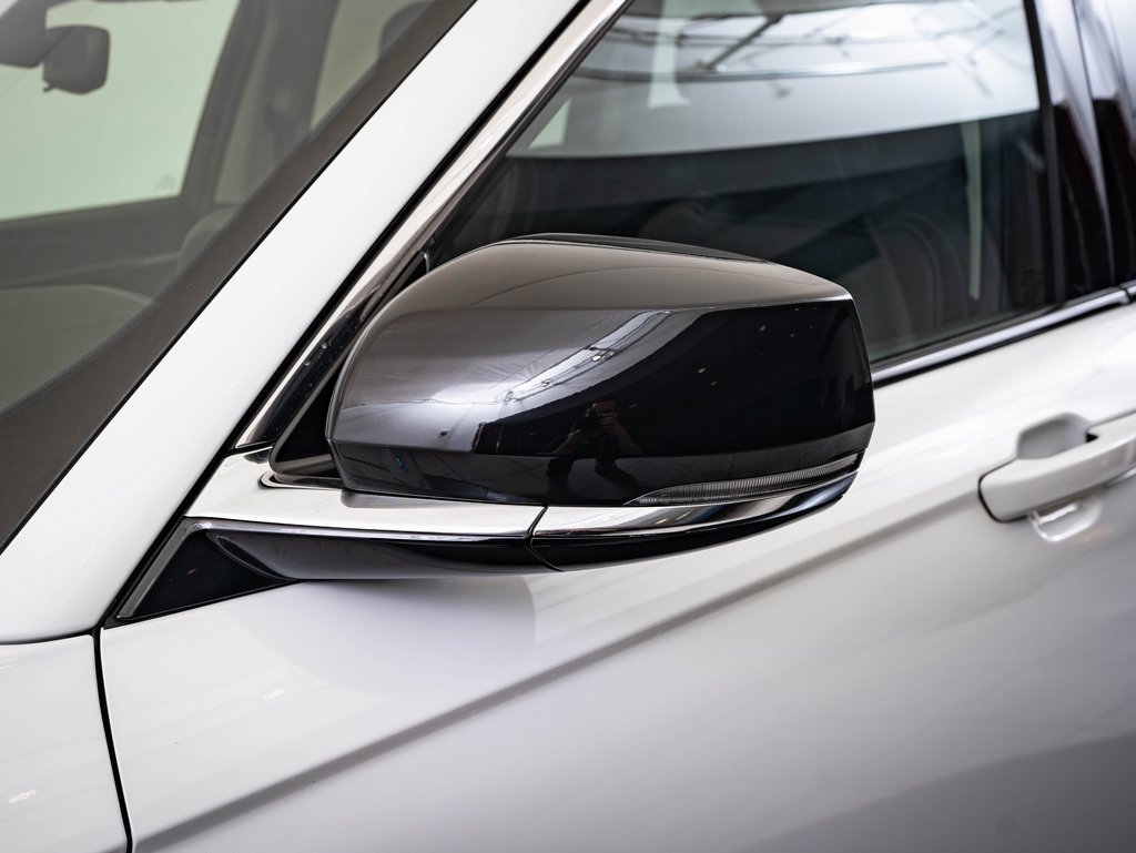 Used 2023 Jeep Grand Cherokee 4WD 4xe image 15