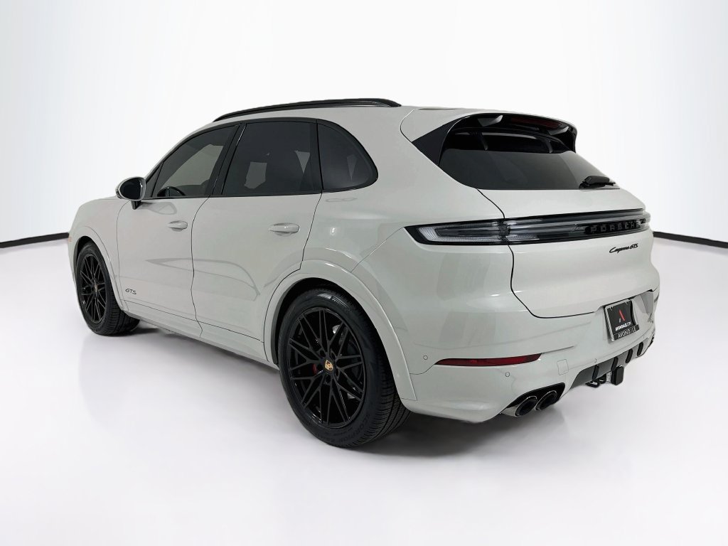 New 2026 Porsche Cayenne GTS AWD/4WD image 3