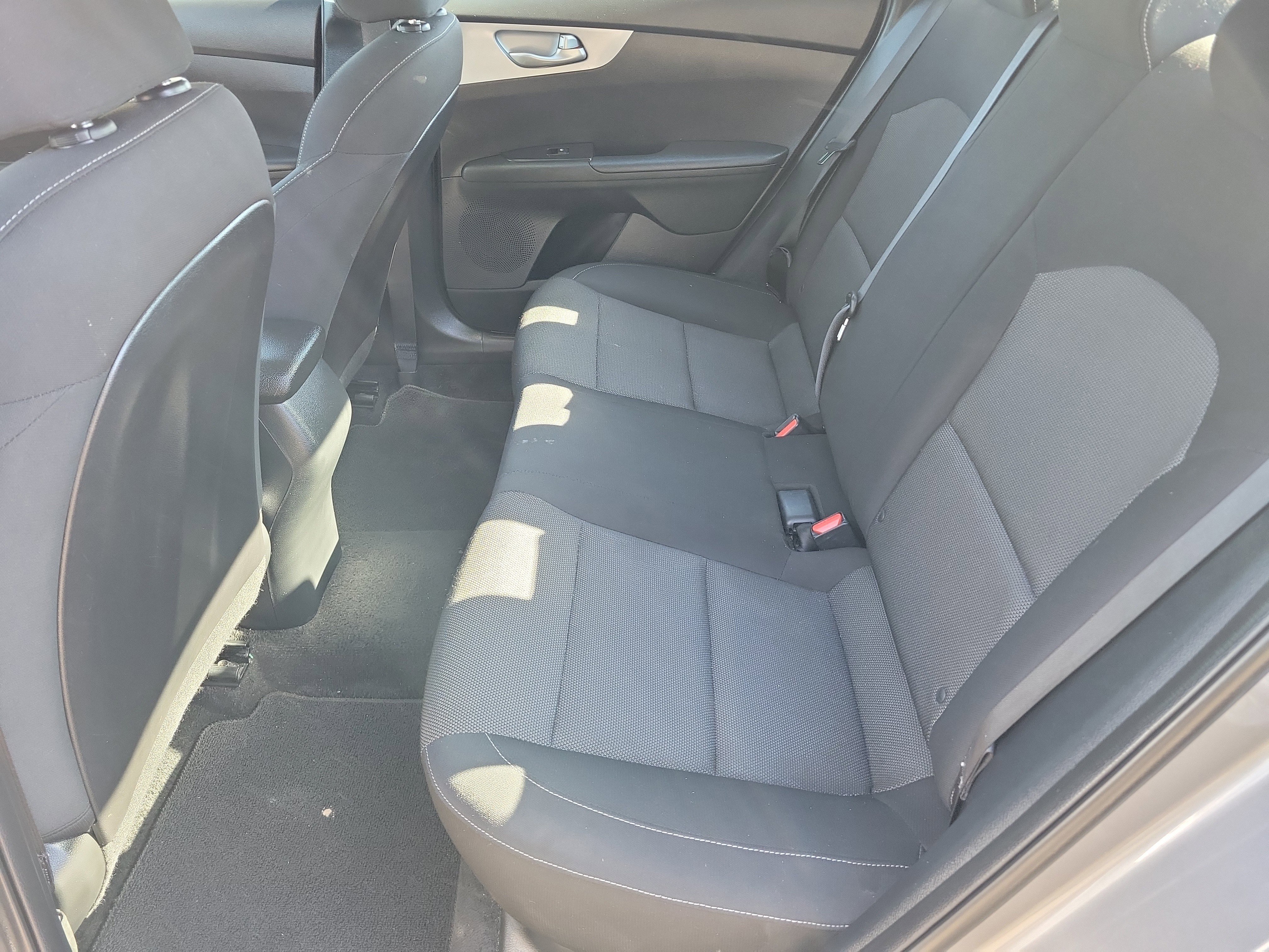 Used 2023 Kia Forte LXS FWD image 6