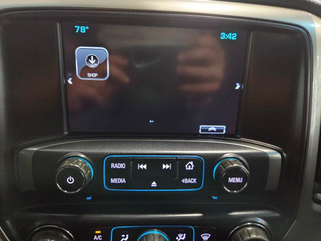Used 2018 Chevrolet Silverado 1500 LT w/ LT Eassist Package AWD/4WD image 58