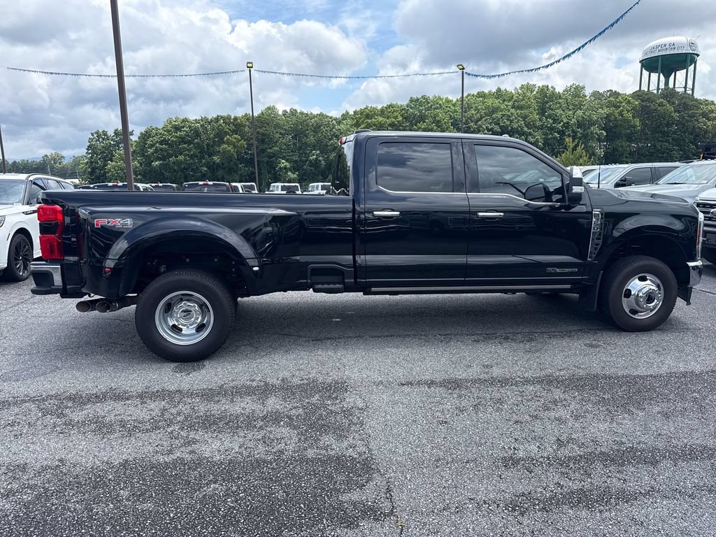 Used 2025 Ford F350 Lariat w/ Chrome Package AWD/4WD image 8