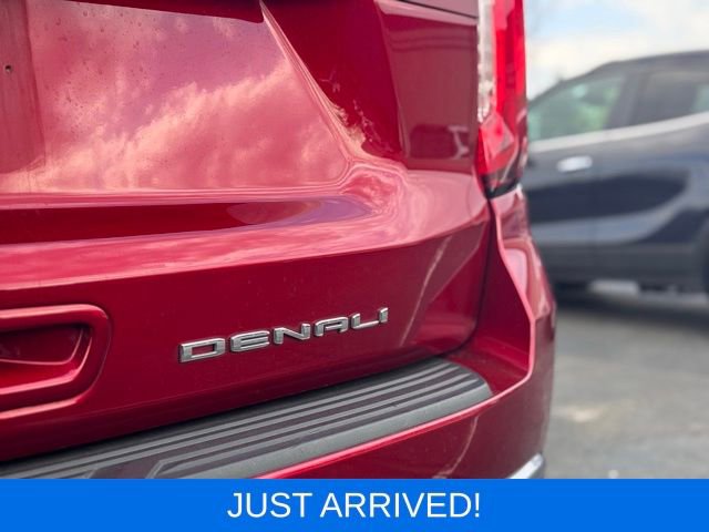 Used 2021 GMC Yukon Denali w/ Denali Ultimate Package AWD/4WD image 8