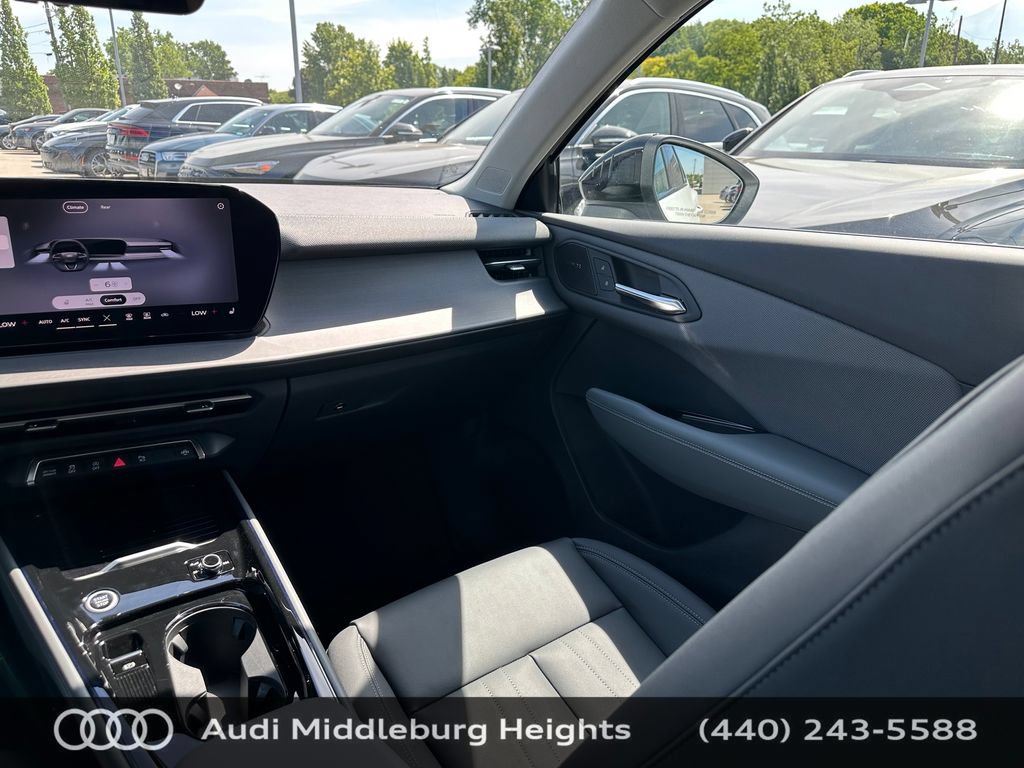New 2026 Audi Q3 quattro 2.0T AWD/4WD image 27