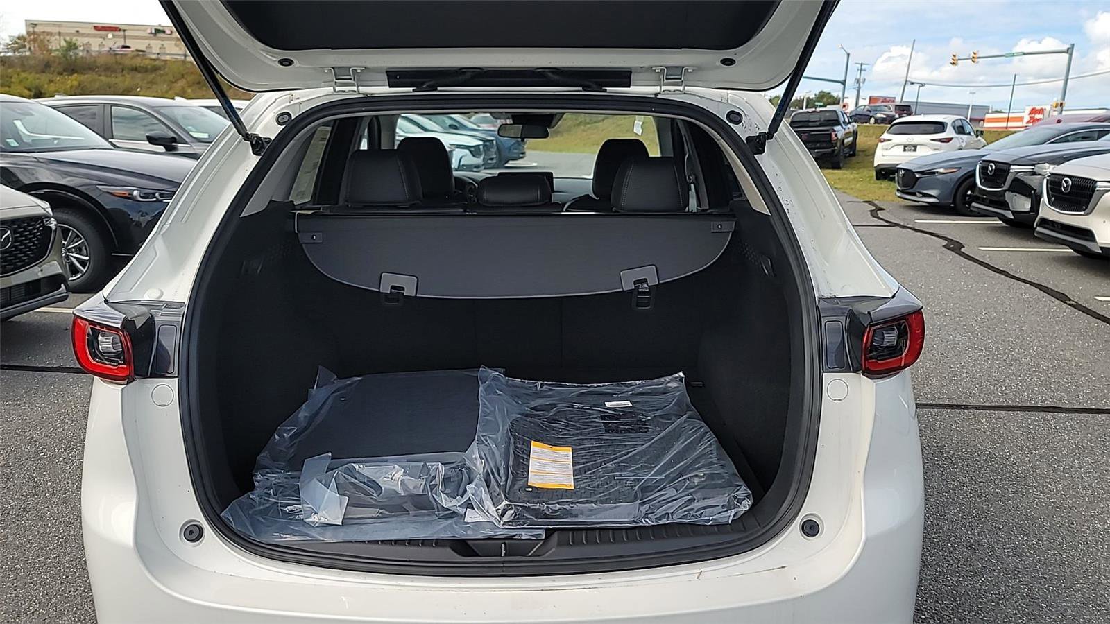 New 2025 MAZDA CX-5 AWD 2.5 S w/ Select Package image 23