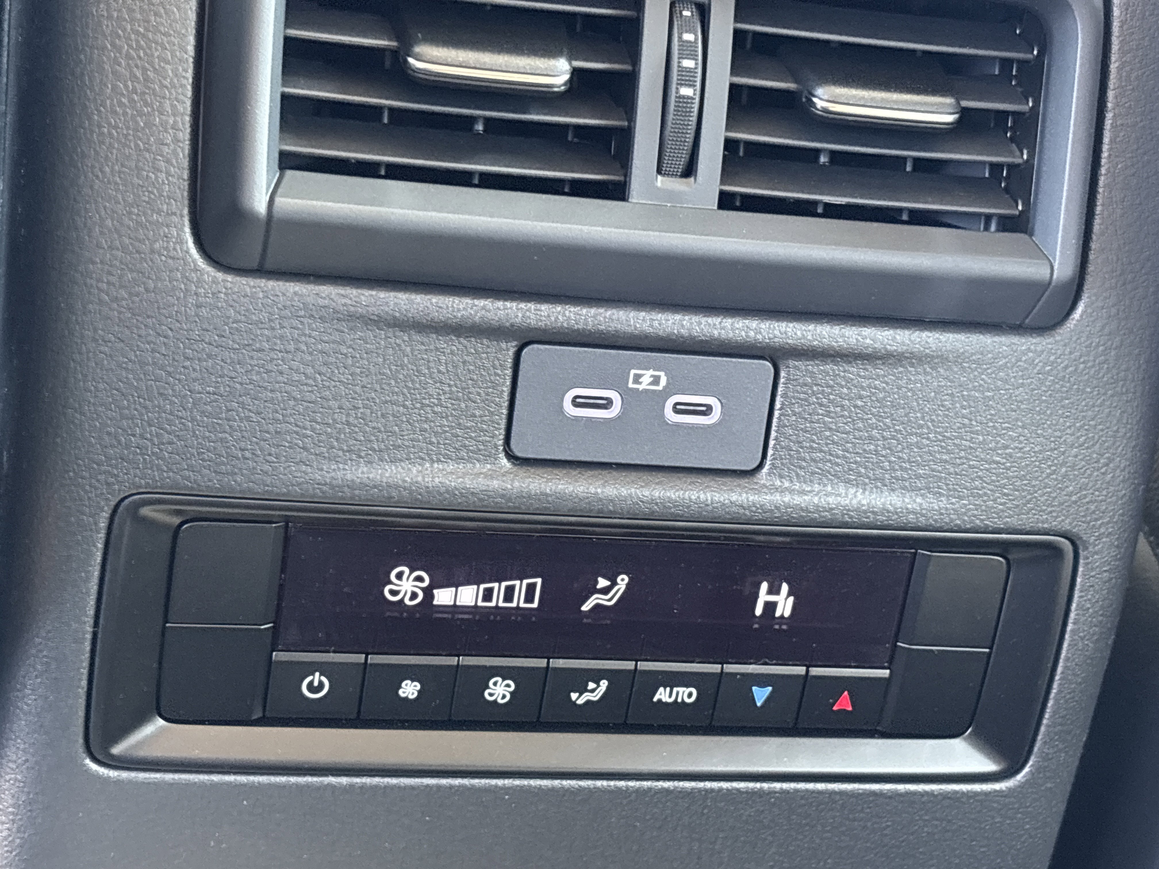 New 2026 MAZDA CX-90 3.3 Turbo w/ Select Package image 19