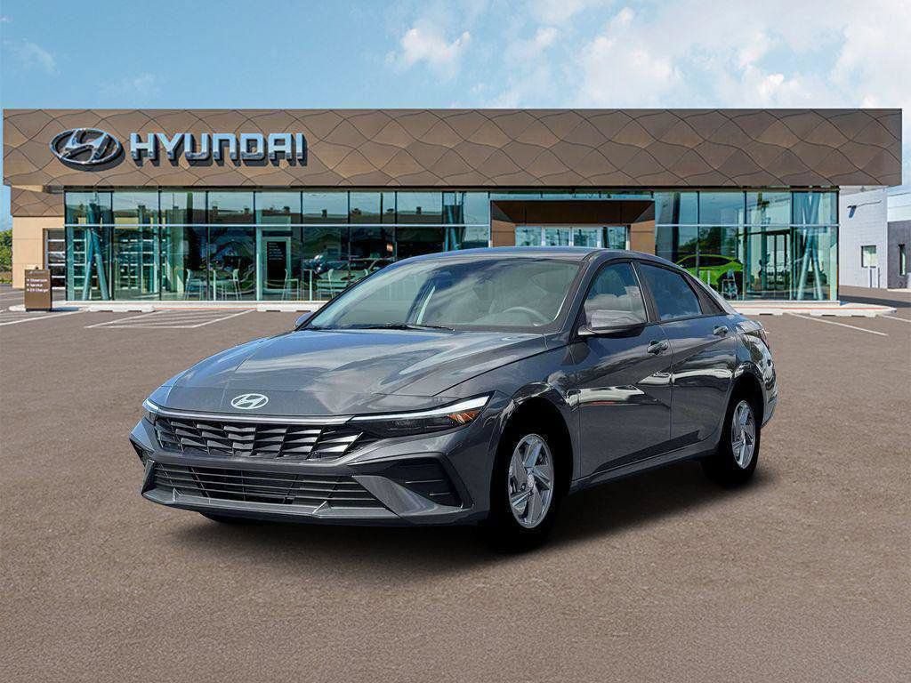 New 2026 Hyundai Elantra SE