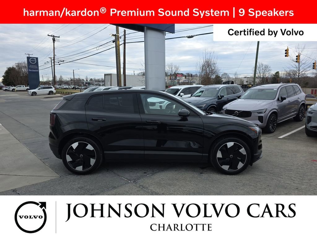 Certified 2025 Volvo EX30 Ultra w/ Climate Package image 4