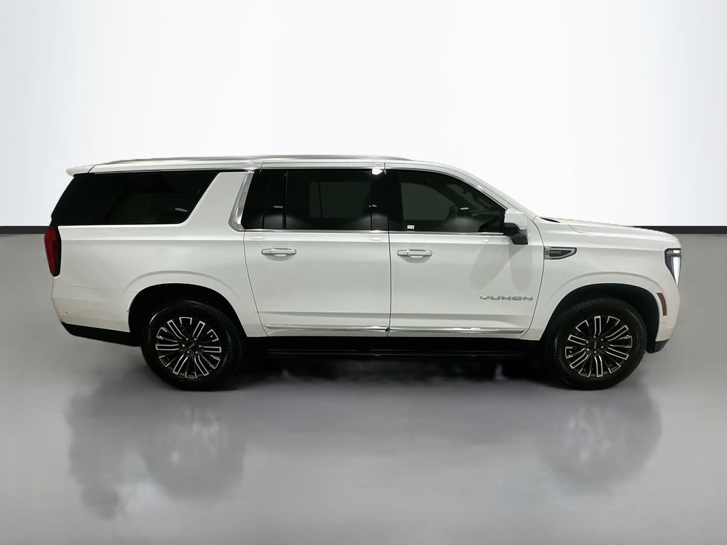 Used 2025 GMC Yukon XL Elevation w/ Technology Package RWD image 8