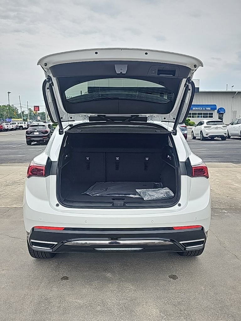 New 2025 Buick Envision Sport Touring image 6