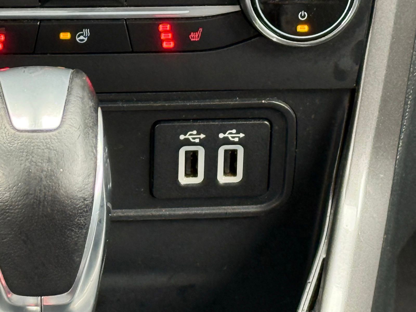 Used 2019 Ford EcoSport SES w/ SES Black Appearance Package AWD/4WD image 24