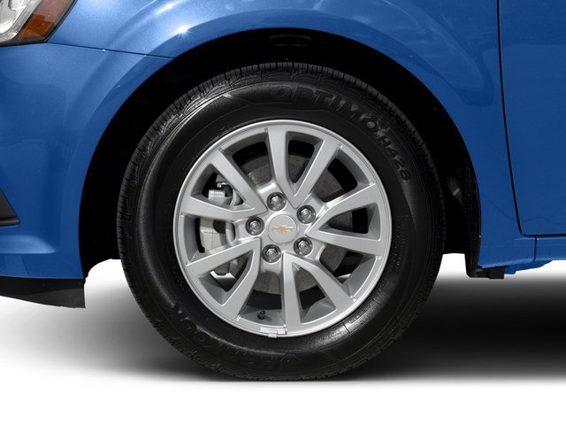 Used 2017 Chevrolet Sonic LT w/ Convenience Package FWD image 14