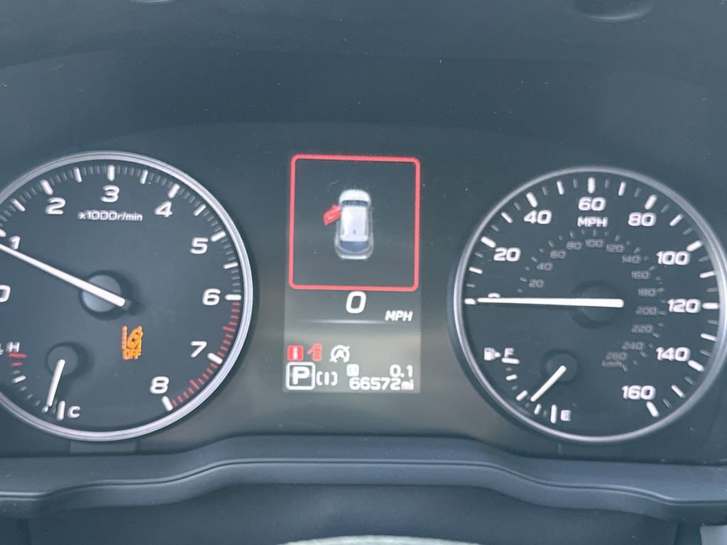 Used 2024 Subaru Crosstrek 2.5i Limited w/ Crosstrek Mirror Package AWD/4WD image 13