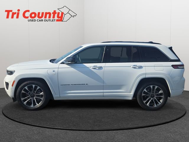 Used 2022 Jeep Grand Cherokee Overland w/ Luxury Tech Group IV image 5